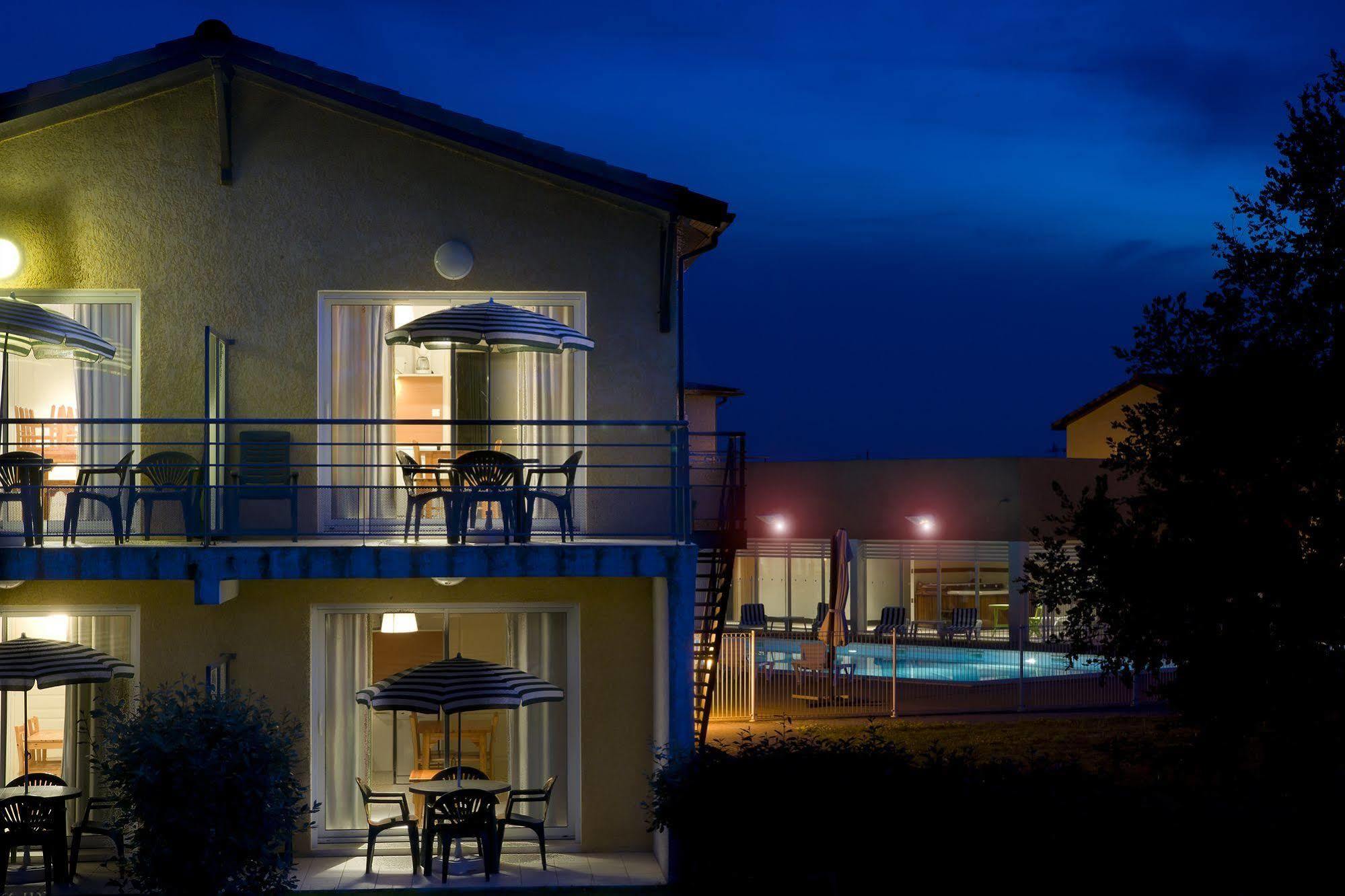 Vacancéole - Domaine du Green Rivières Exterior foto